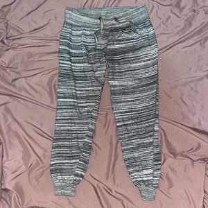 Derek Heart Women’s capris